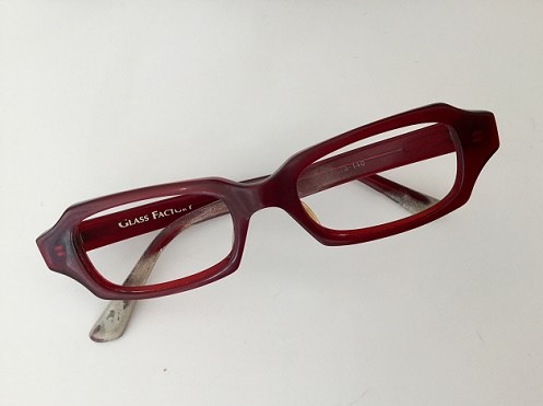 プラスチックメガネフレーム　艶出し　磨き　神戸　眼鏡リペア1.jpg
